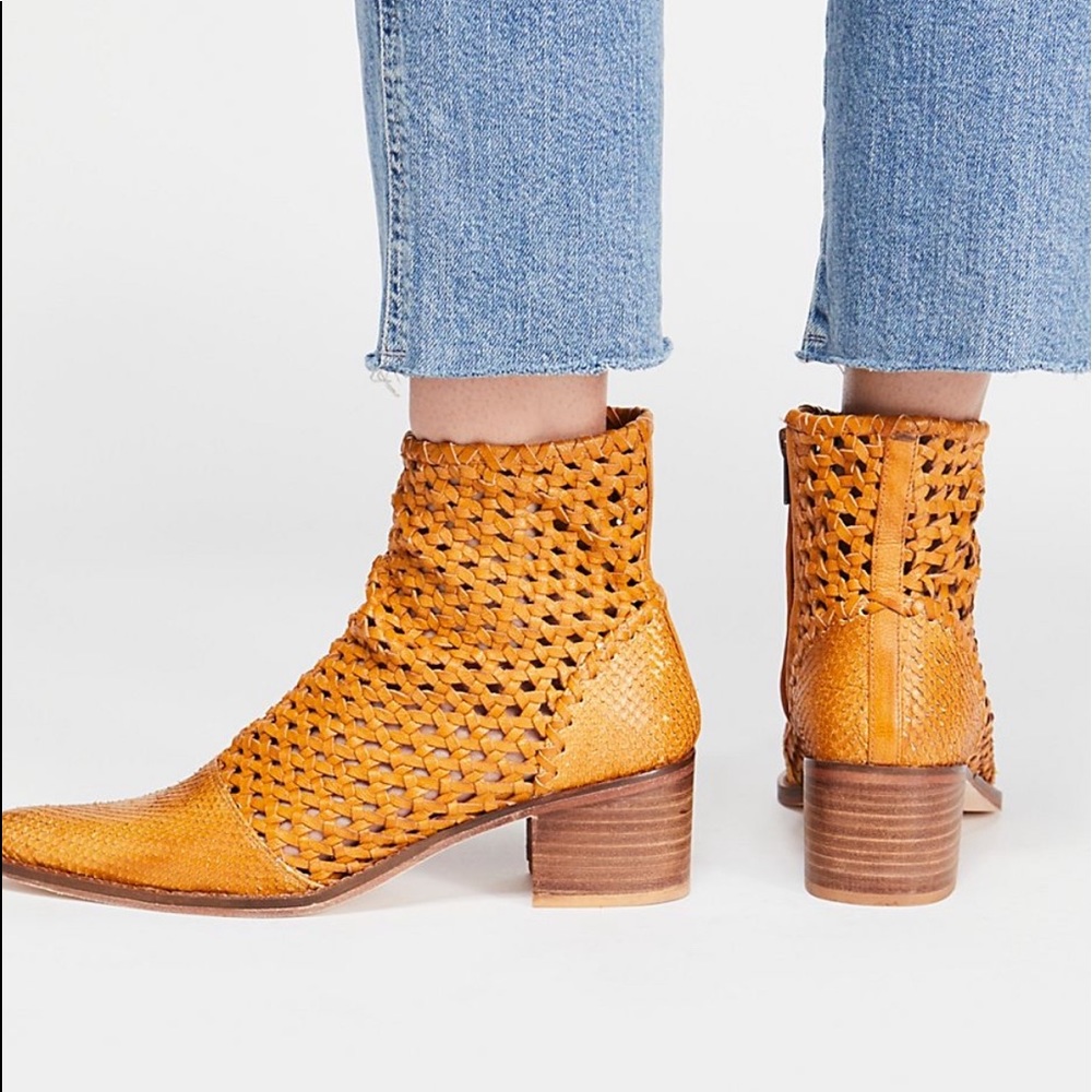 NWOT Free People Booties